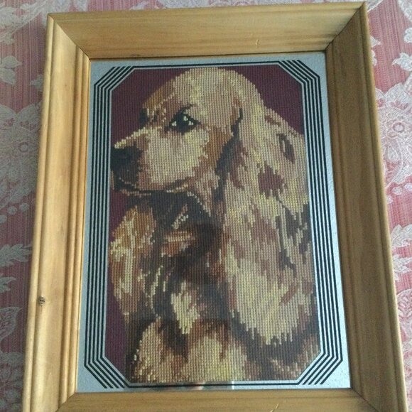 Dog needlework fabric in a wooden frame small wall decor made in France - Picture 1 of 5